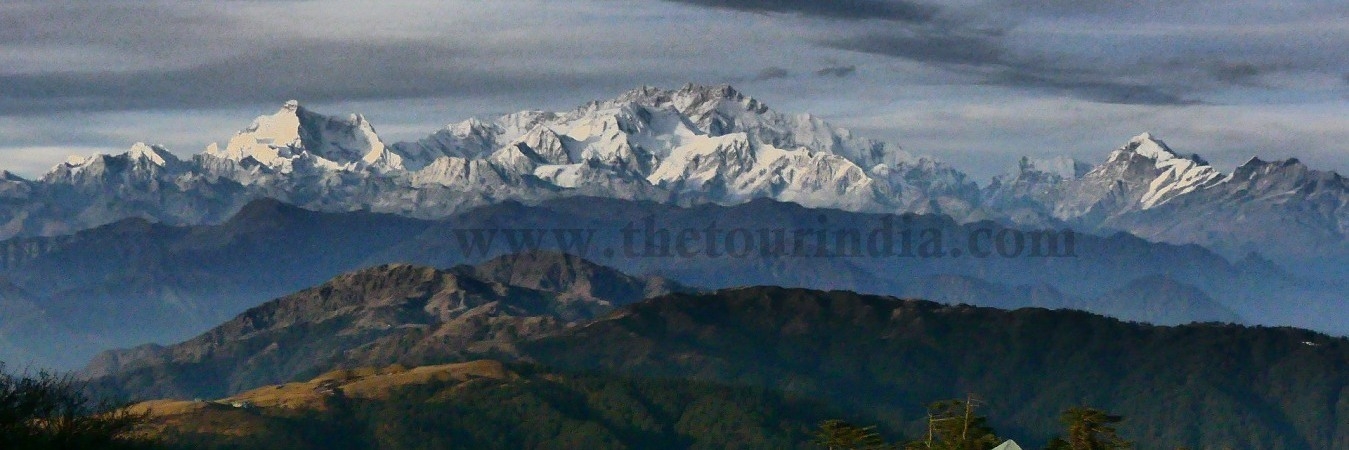 sandakphu trek, trekking to sandakphu with darjeeling